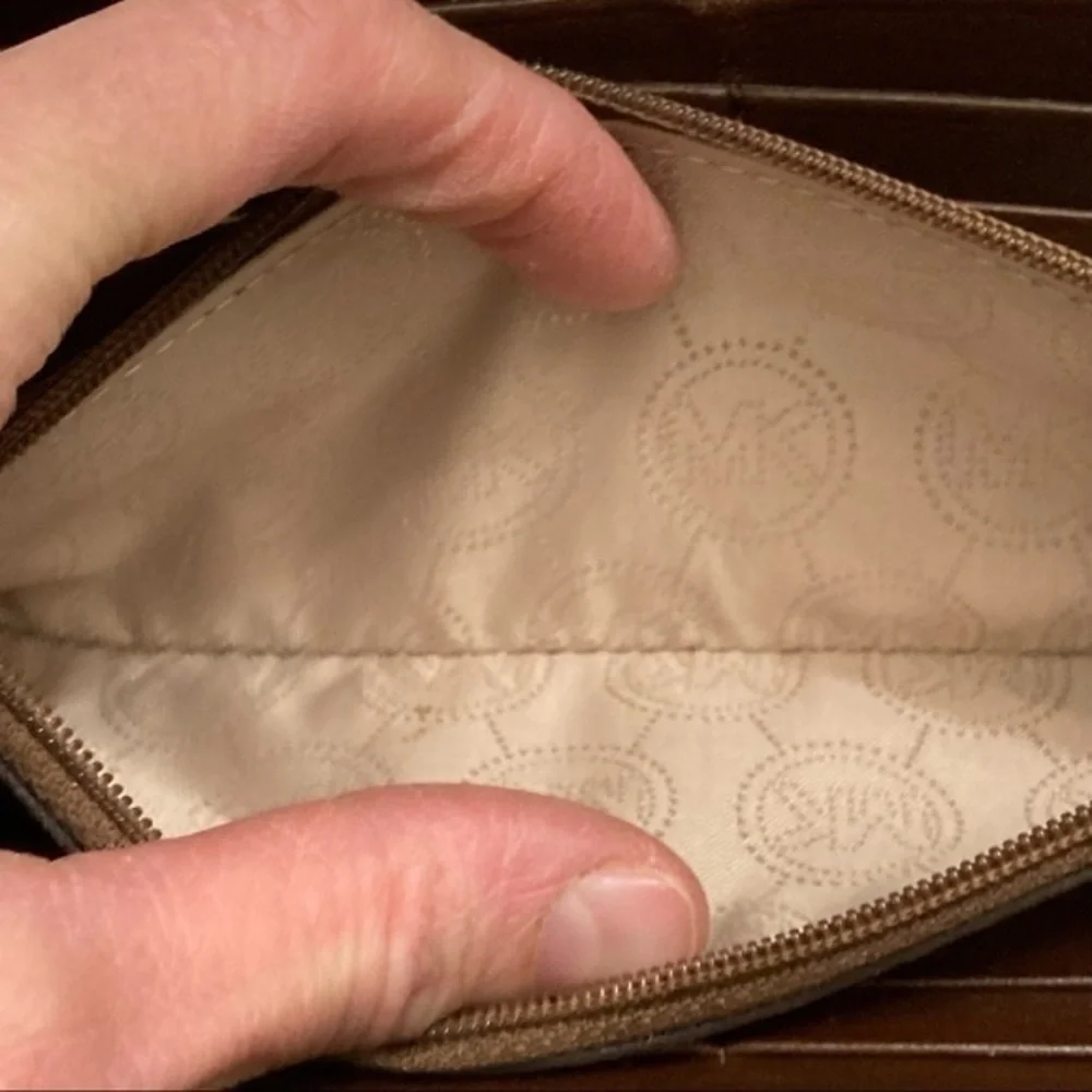 Michael kors signature mk brown and tan clutch zipper wallet